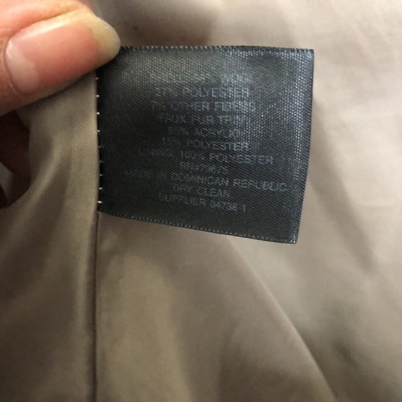 Anna faux fur trimmed tan wool pea coat size XL - Picture 11 of 11